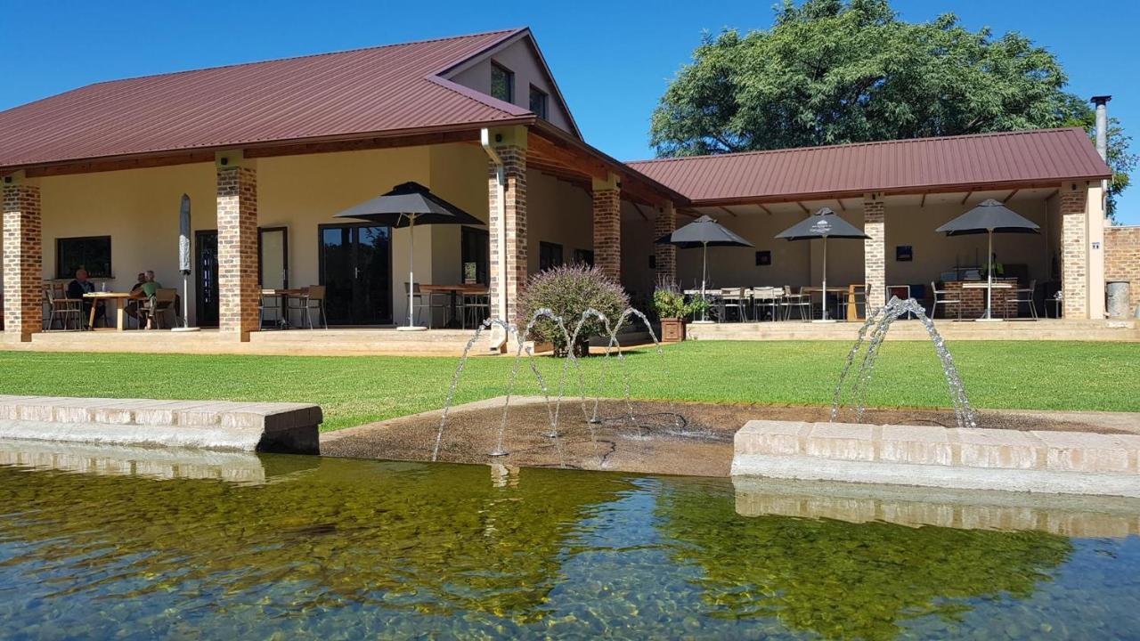 Esther'S Country Lodge Hekpoort Екстер'єр фото